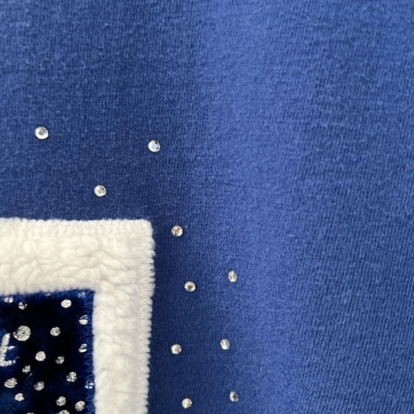 Christmas/ winter long sleeve t shirt. - Picture 4 of 5